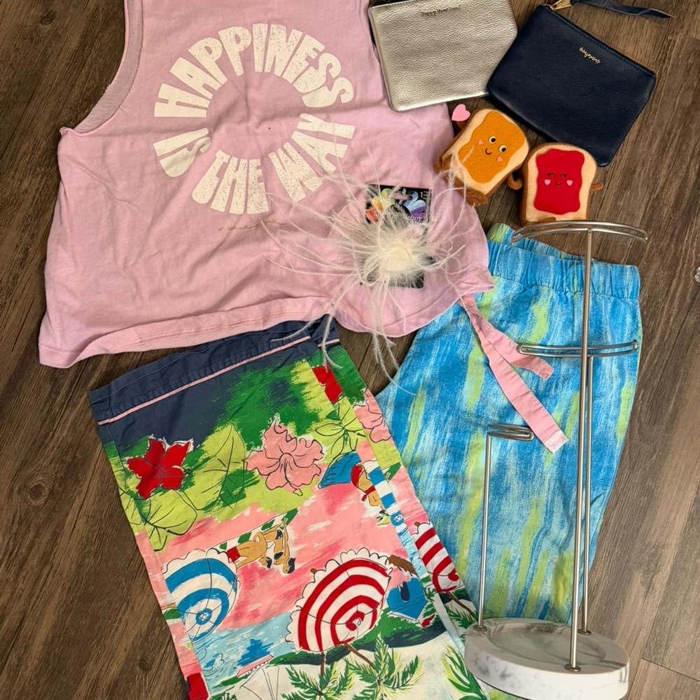 🚨last call🚨moving sale🚨